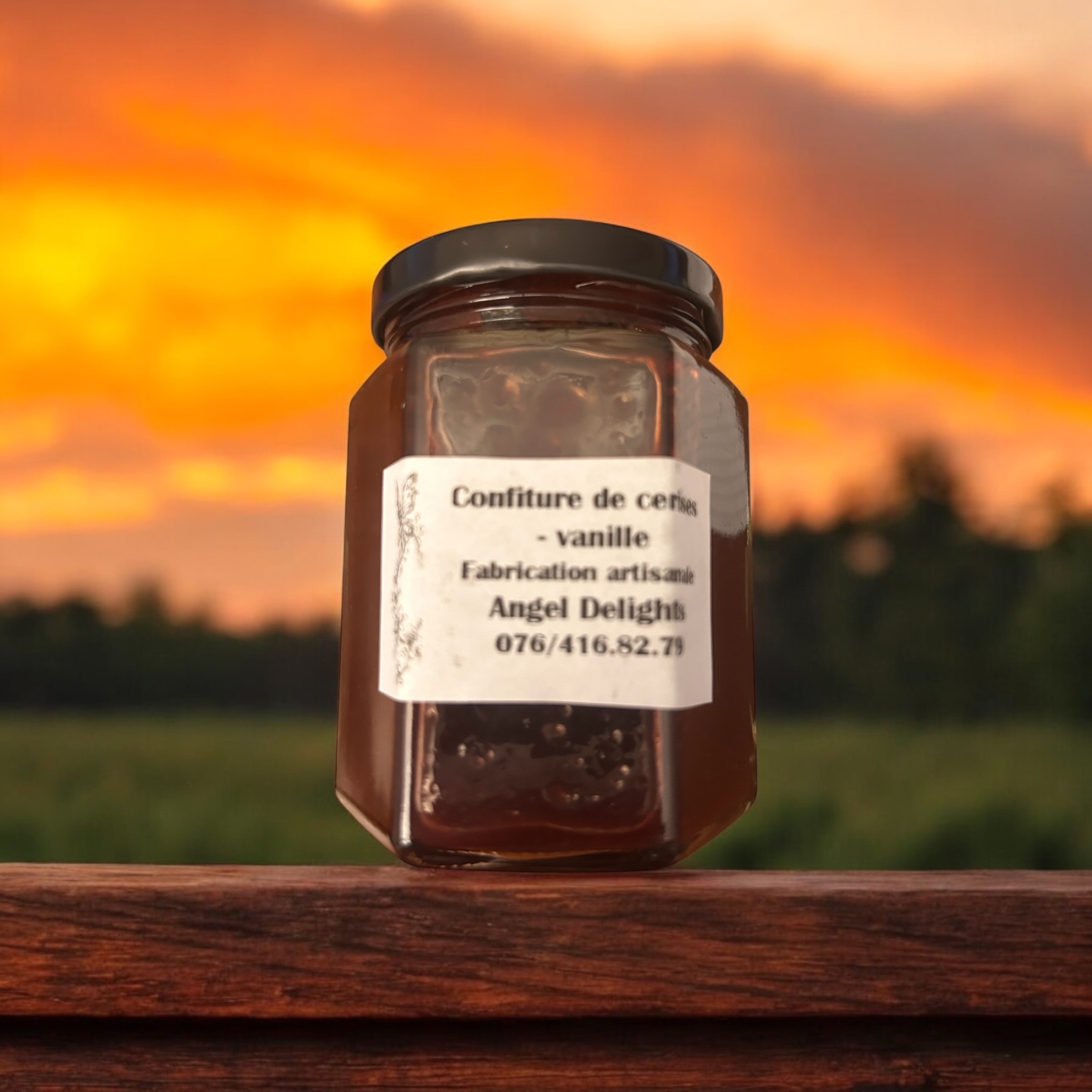 Confiture de "cerises vanille" 195  ml