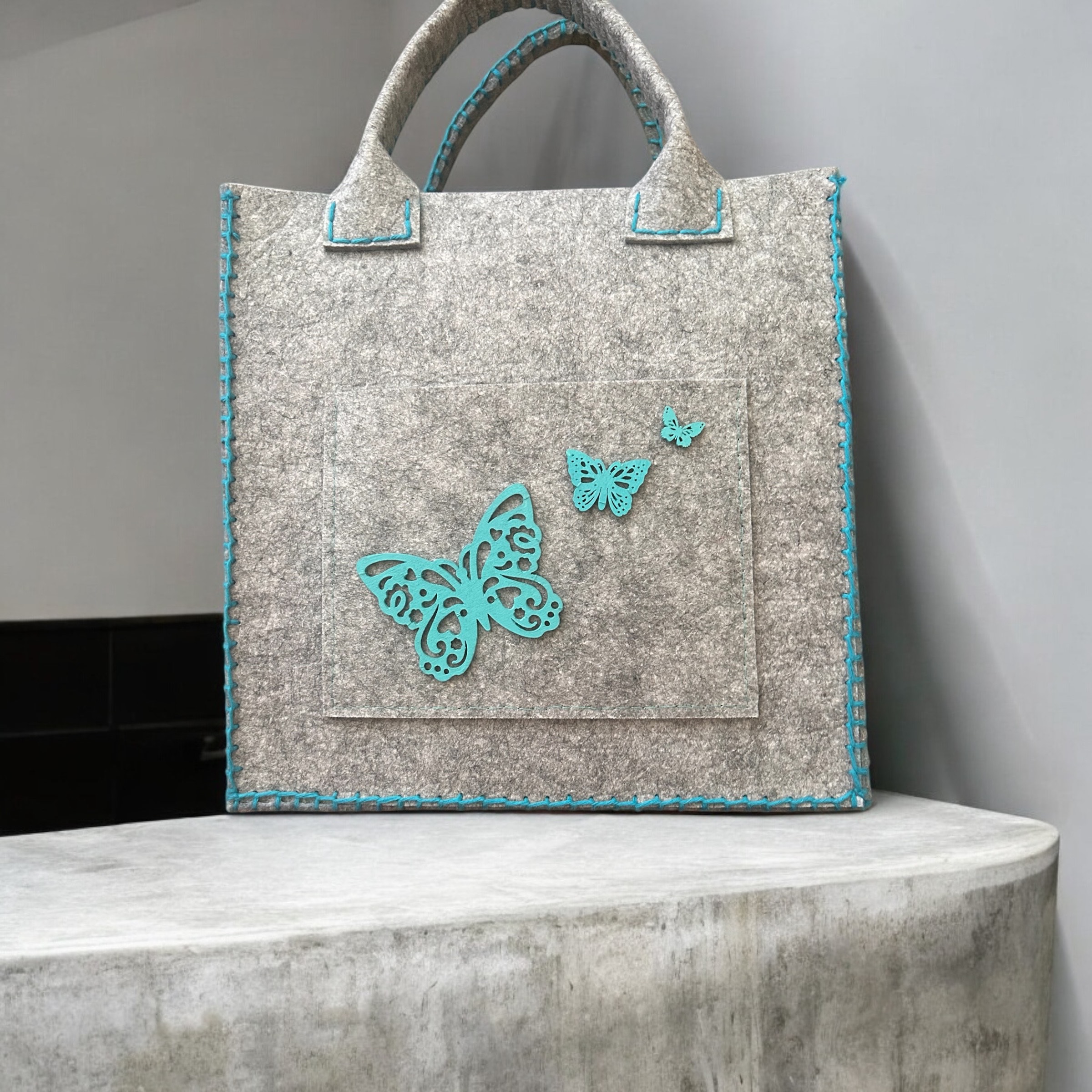 Sac à main en feutrine