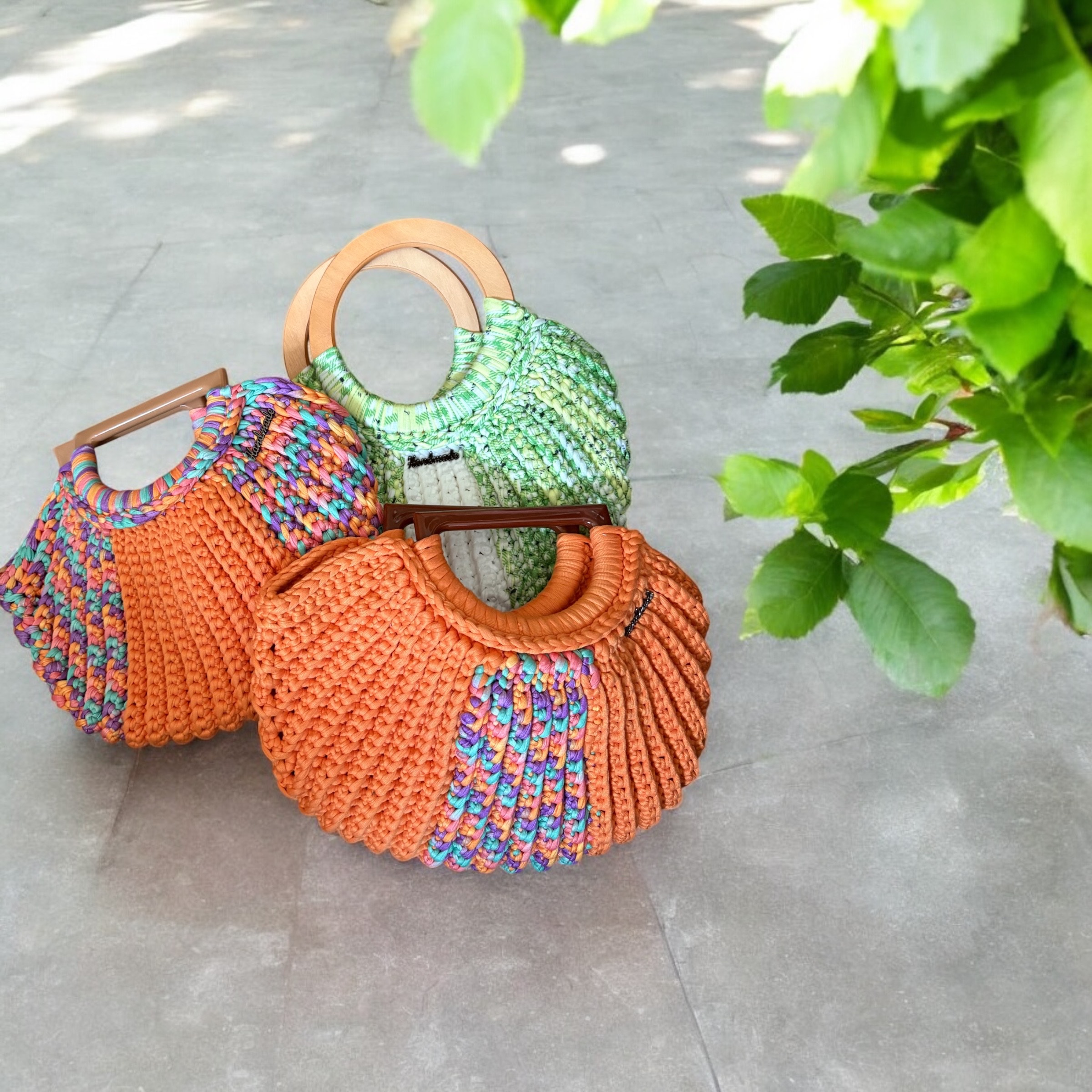 Sac à main "pochette" au crochet